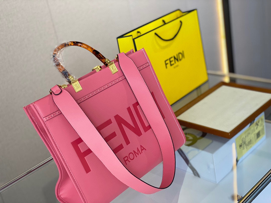 EN - New 1:1 rep Lux Bags FEI 266