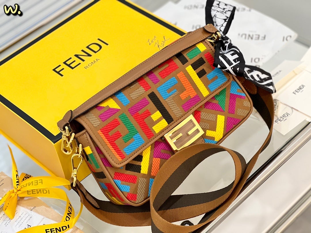 EN - New 1:1 rep Bags FEI 239