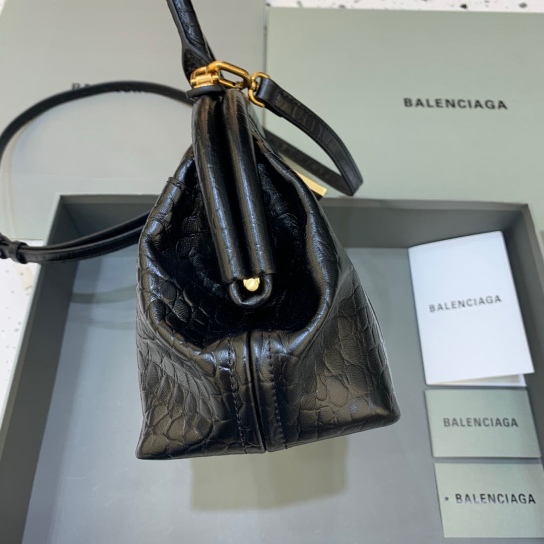 Top Quality Small ETop Qualitytor Bag In Black, For Women, Bags 13in/33cm