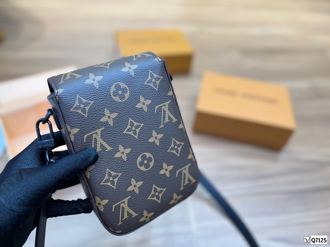 EN - New 1:1 rep Lux Bags LUV 553