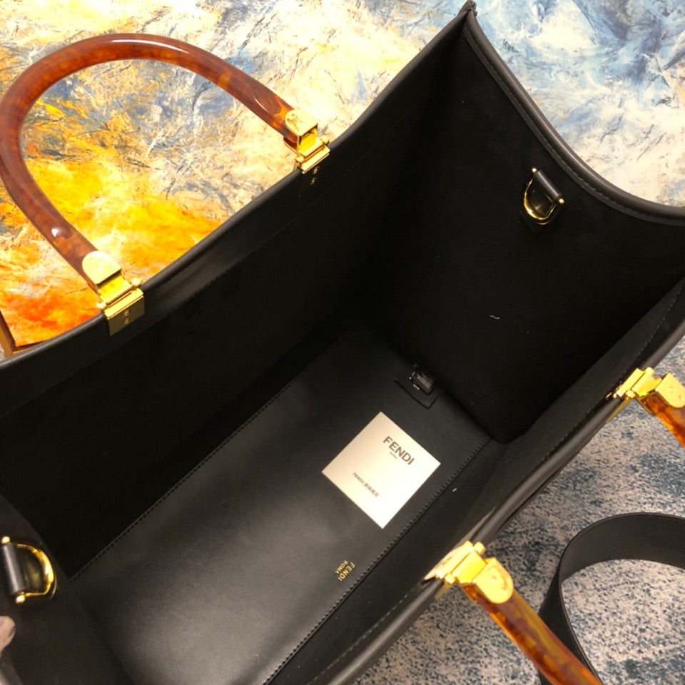 EN - New 1:1 rep Lux Bags FEI 260