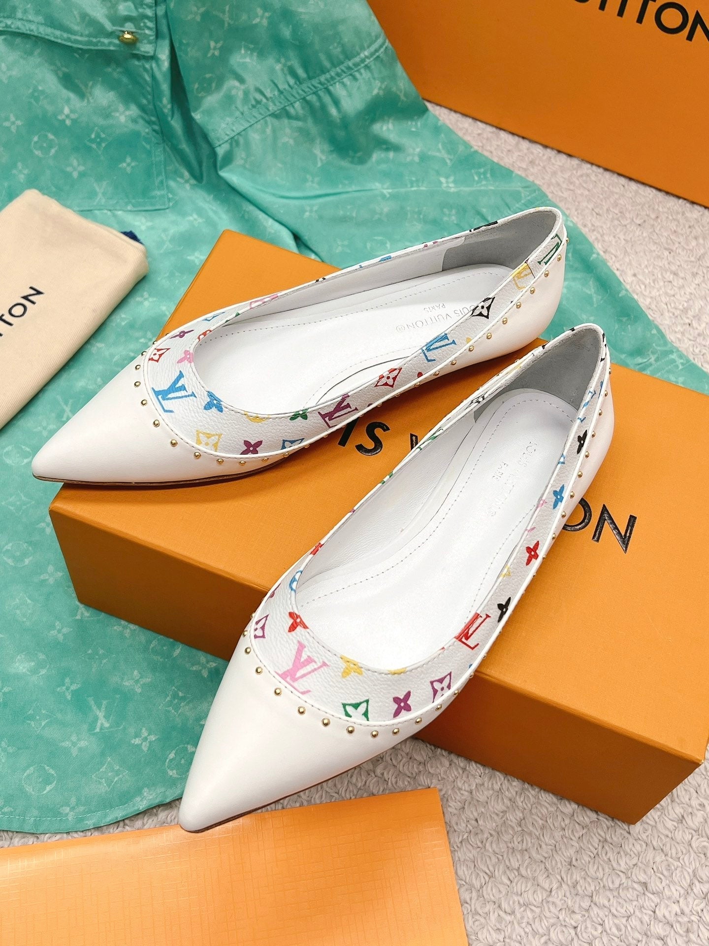 New 1:1 rep LUV High Heel Shoes 044
