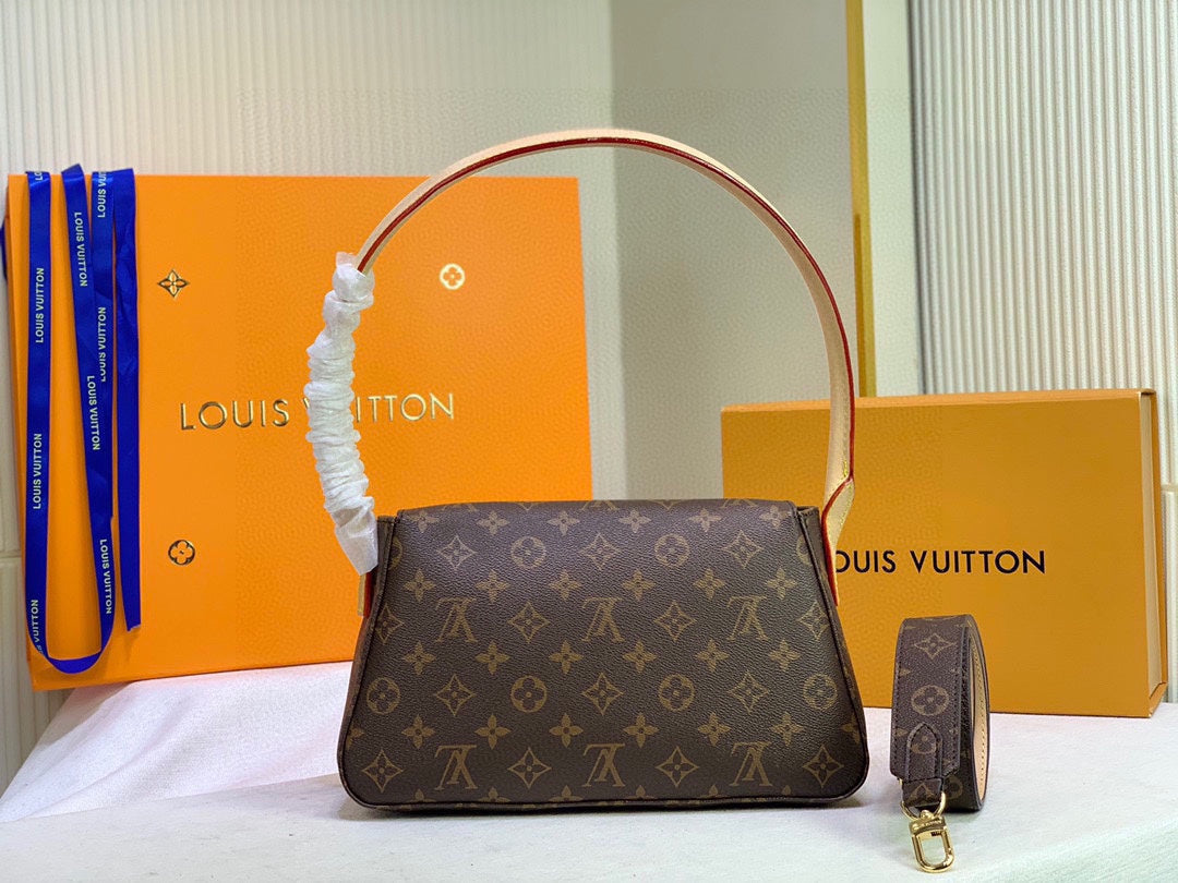 New 1:1 rep Lux Bags LUV 887
