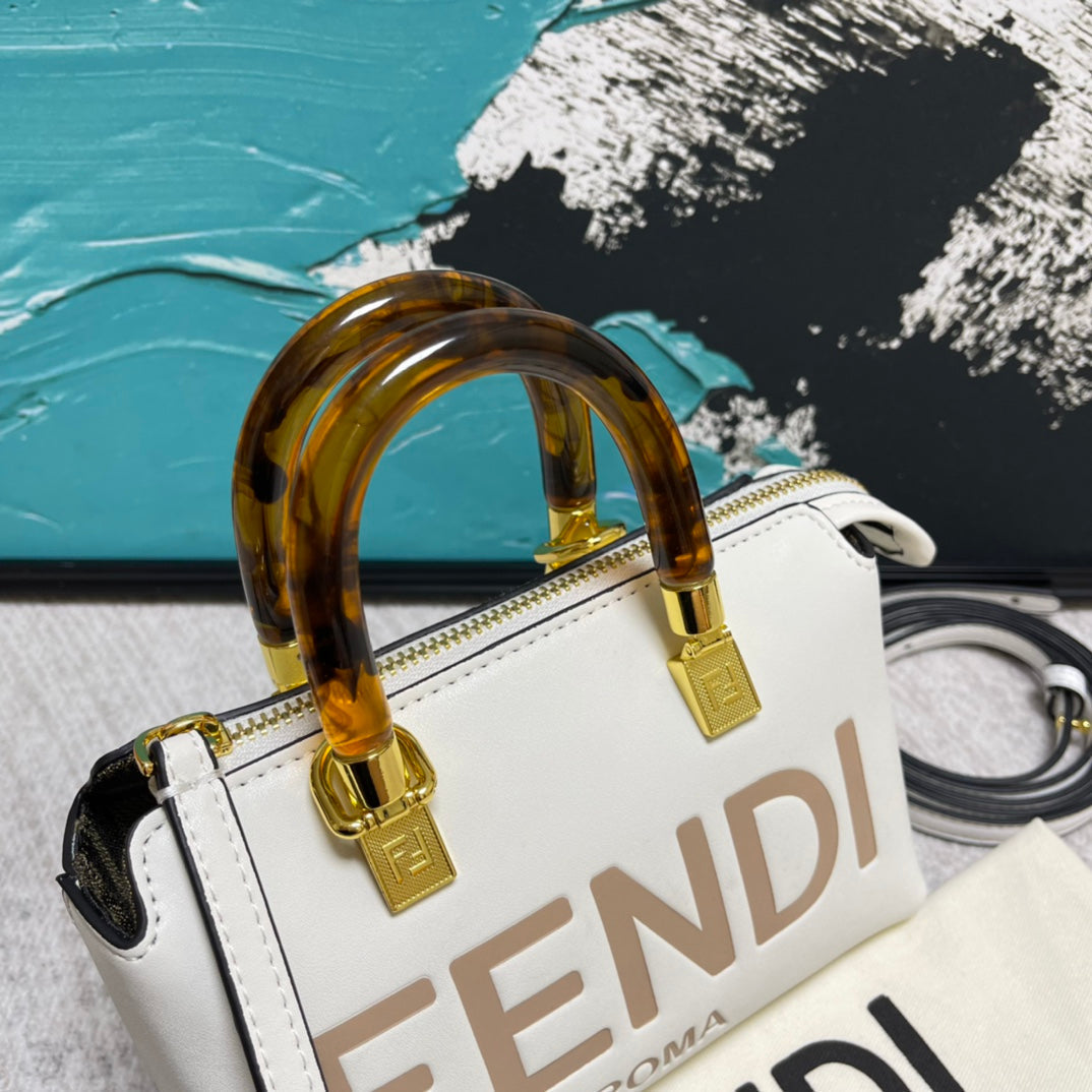 EN - New 1:1 rep Lux Bags FEI 263