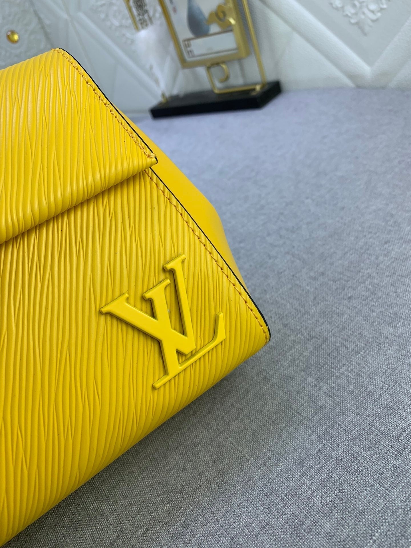 New 1:1 rep Lux Bags LUV 889