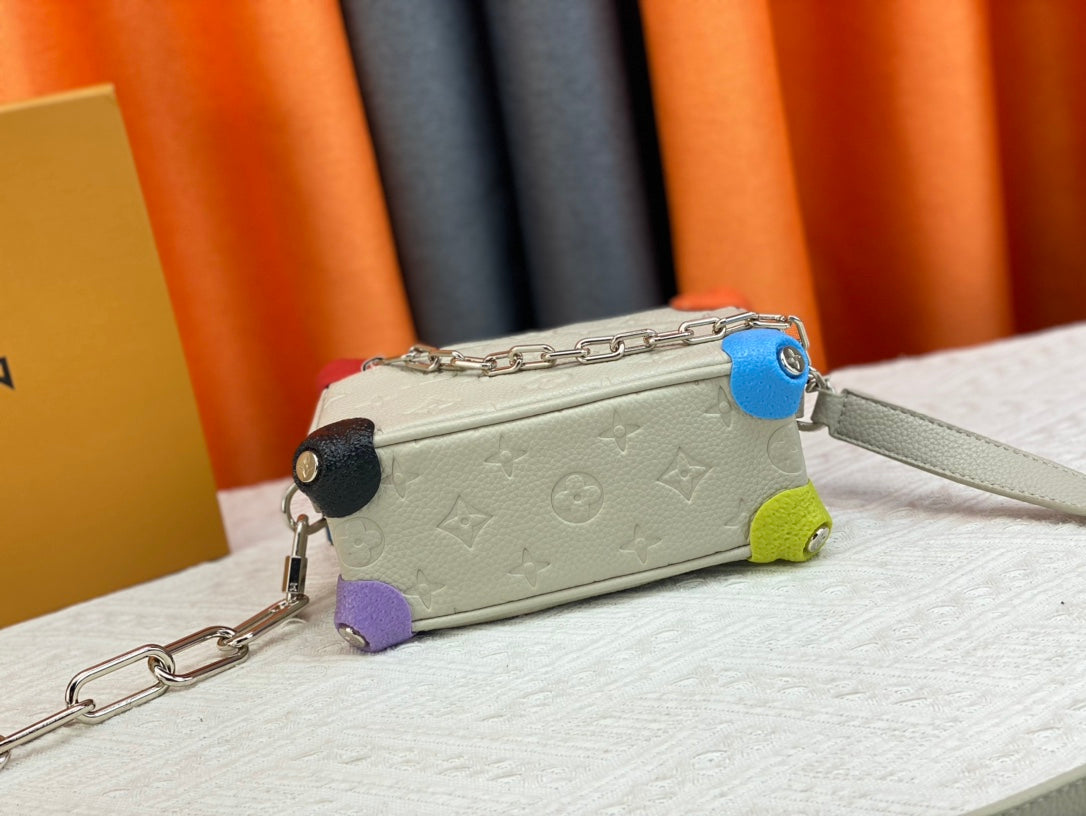 EN - New 1:1 rep Bag LUV 627