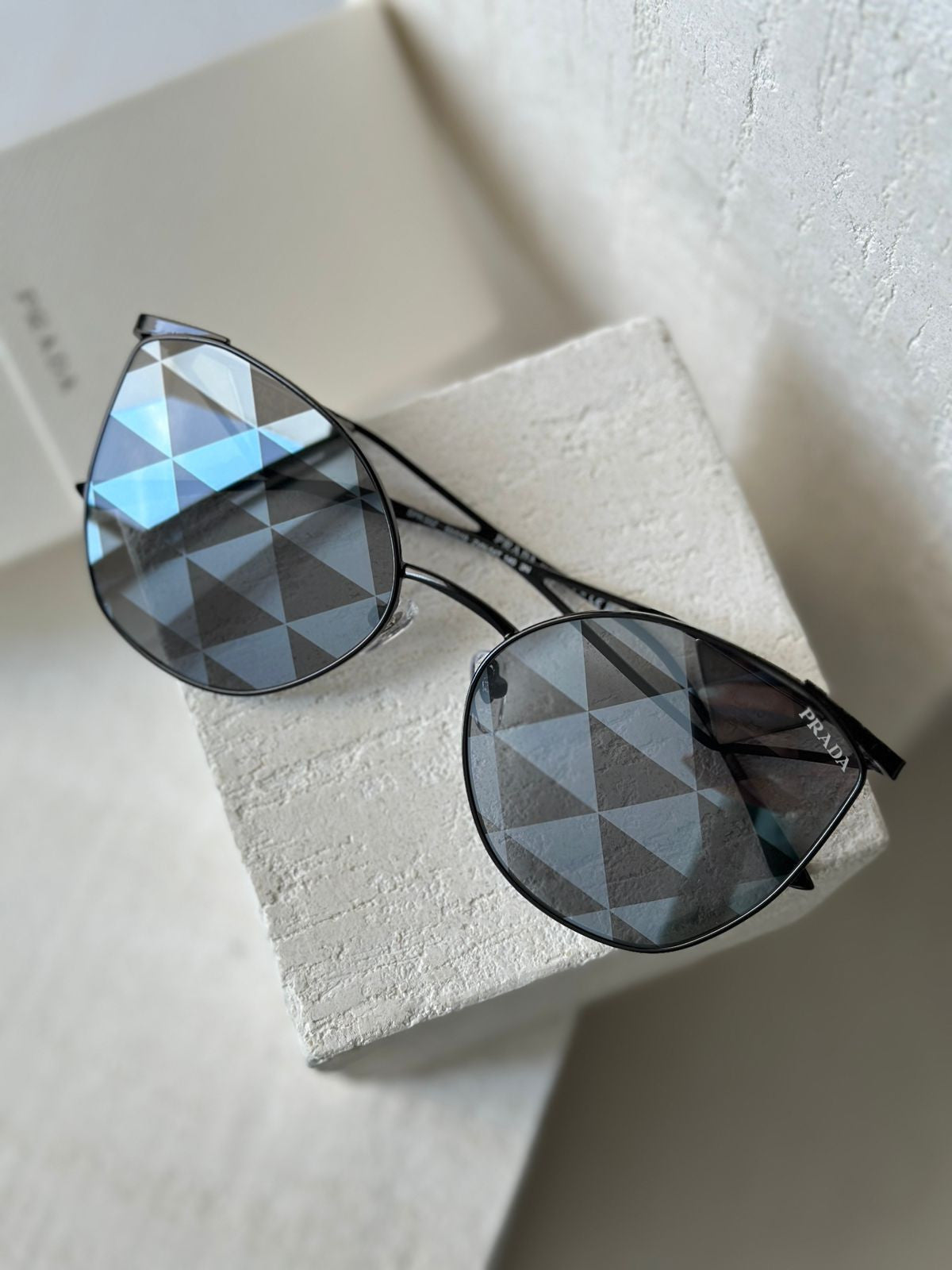 PRADA