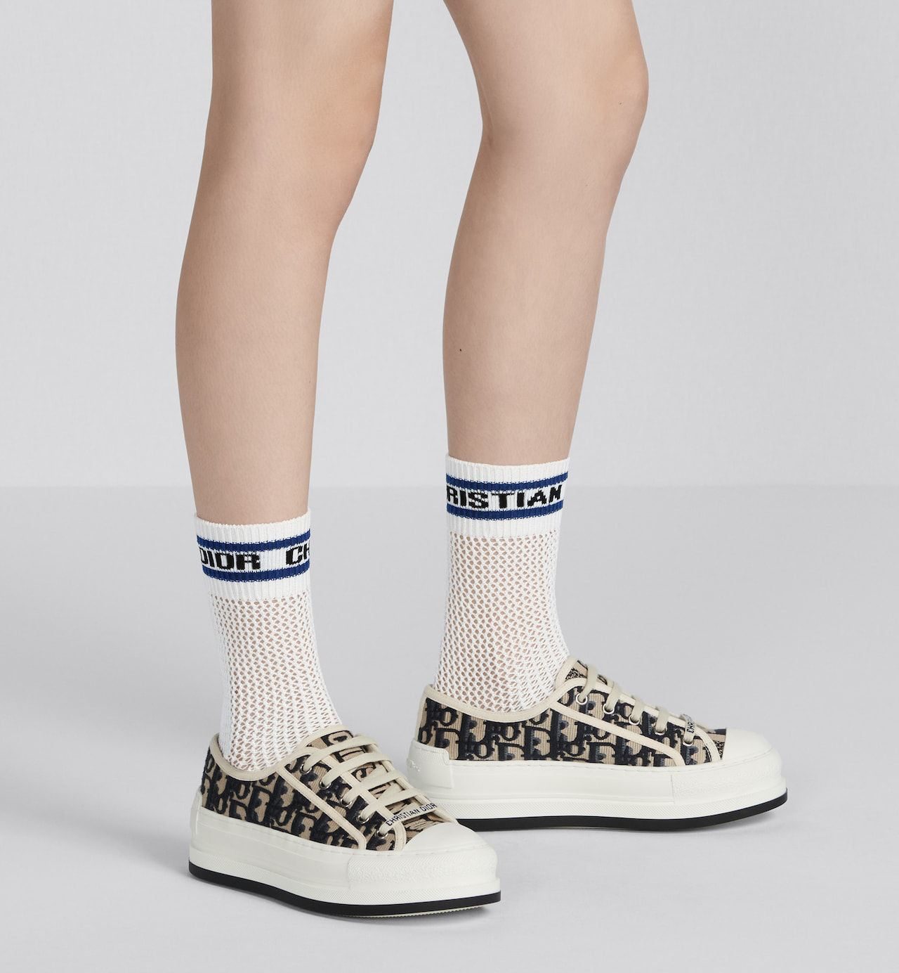 DIOR