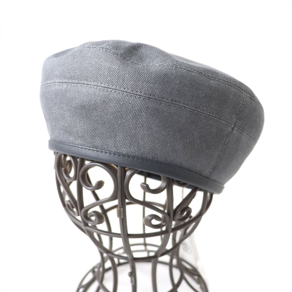 HERMES beret Outer: 100% cotton, Leather: Cowhide, Lining: 65% rayon, Lining: 35% silk gray Women 57 d