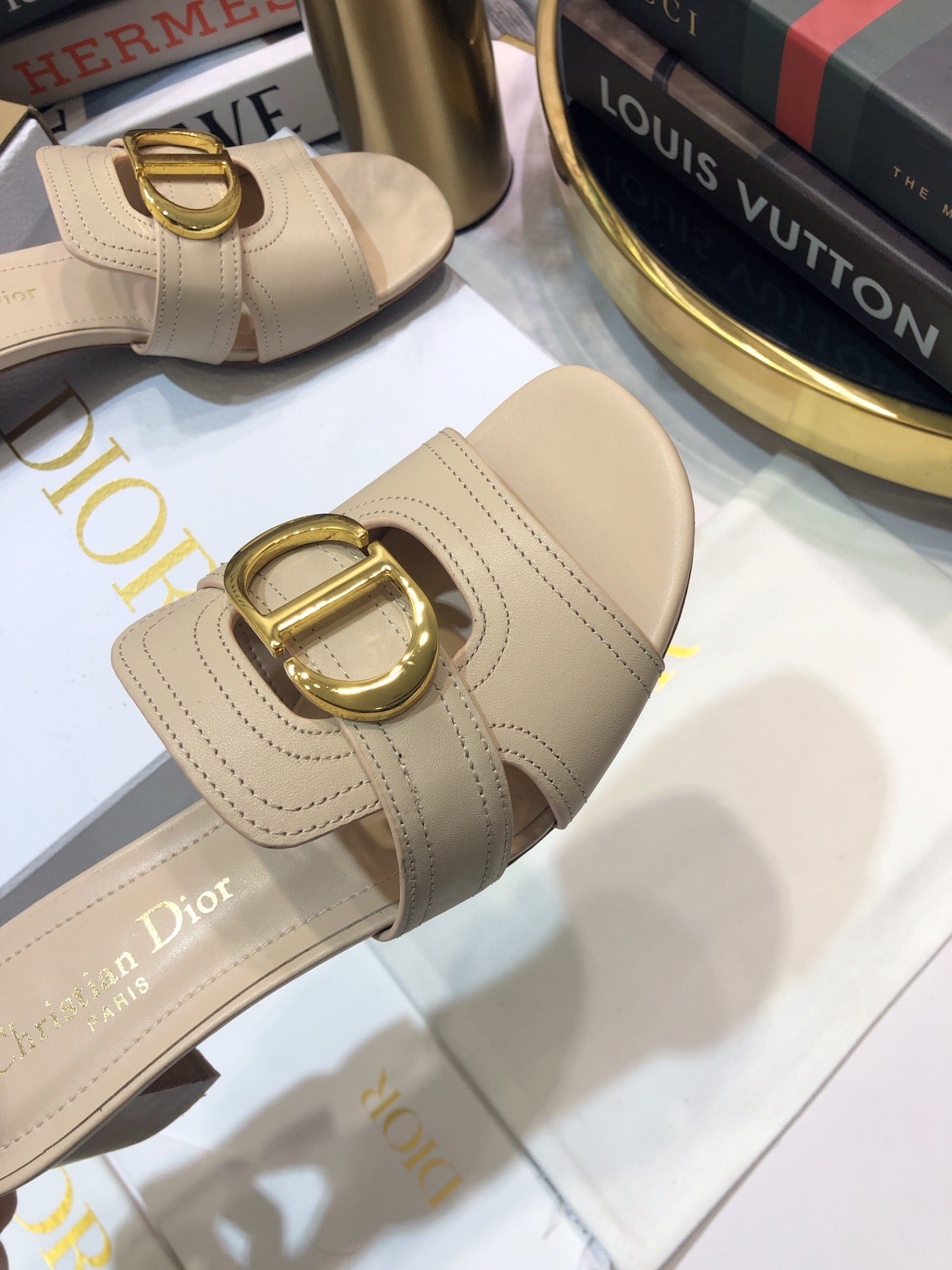 Luxury Shoes - Top QualityR - 666