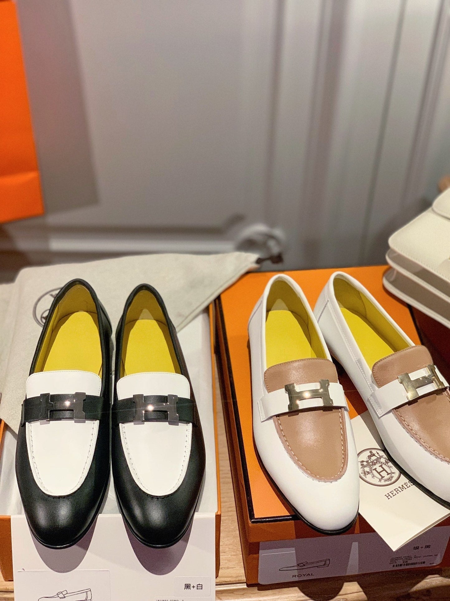 Luxury Shoes - Top QualityS - 984