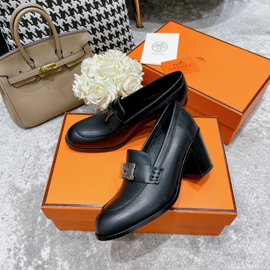 Luxury Shoes - Top QualityS - 551
