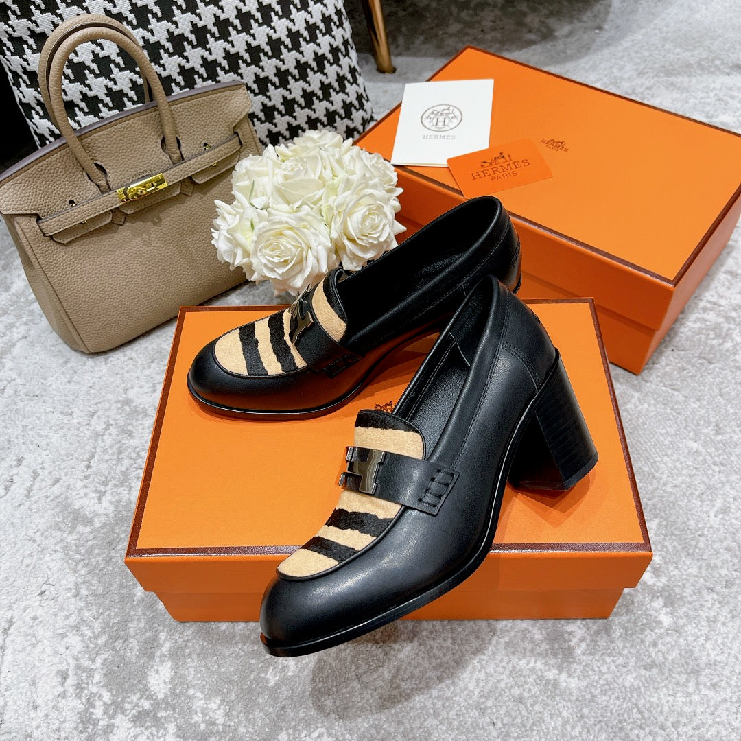 Luxury Shoes - Top QualityS - 552