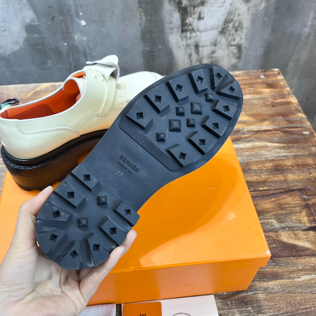 Luxury Shoes - Top QualityS - 335