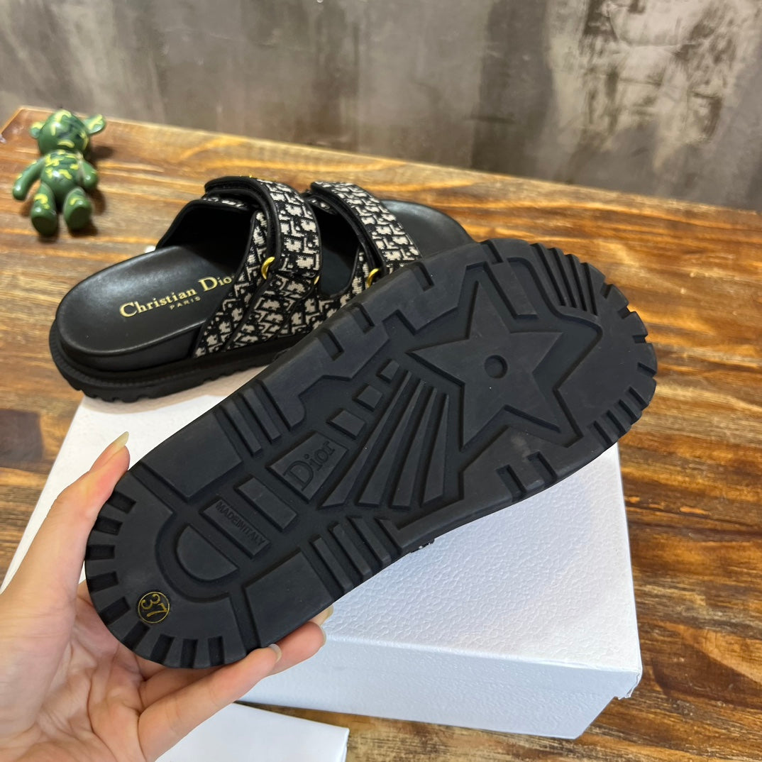 Luxury Shoes - Top QualityR - 003