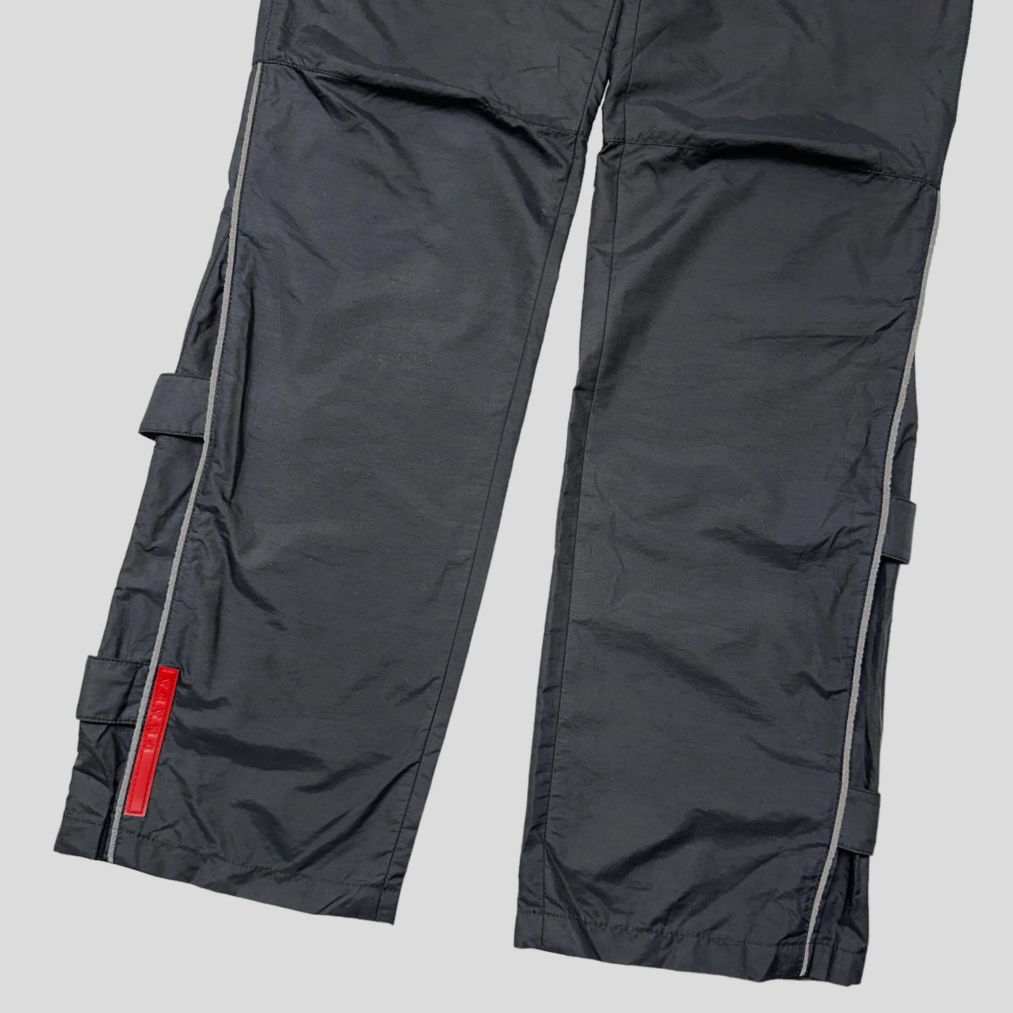 Prada Sport SS99 3M Nylon Utility Tro rs - M