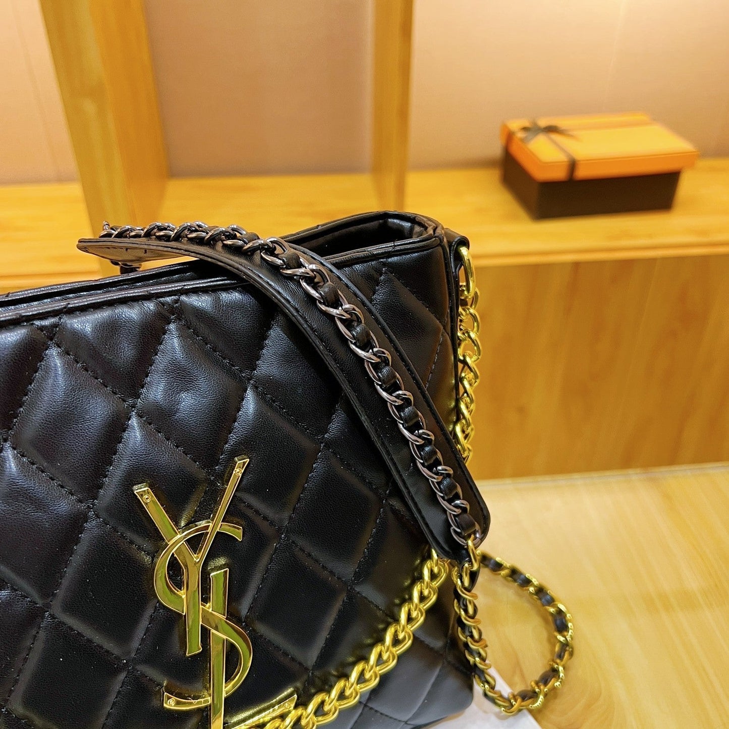 Ysl Yves Saint Laurent Handbags