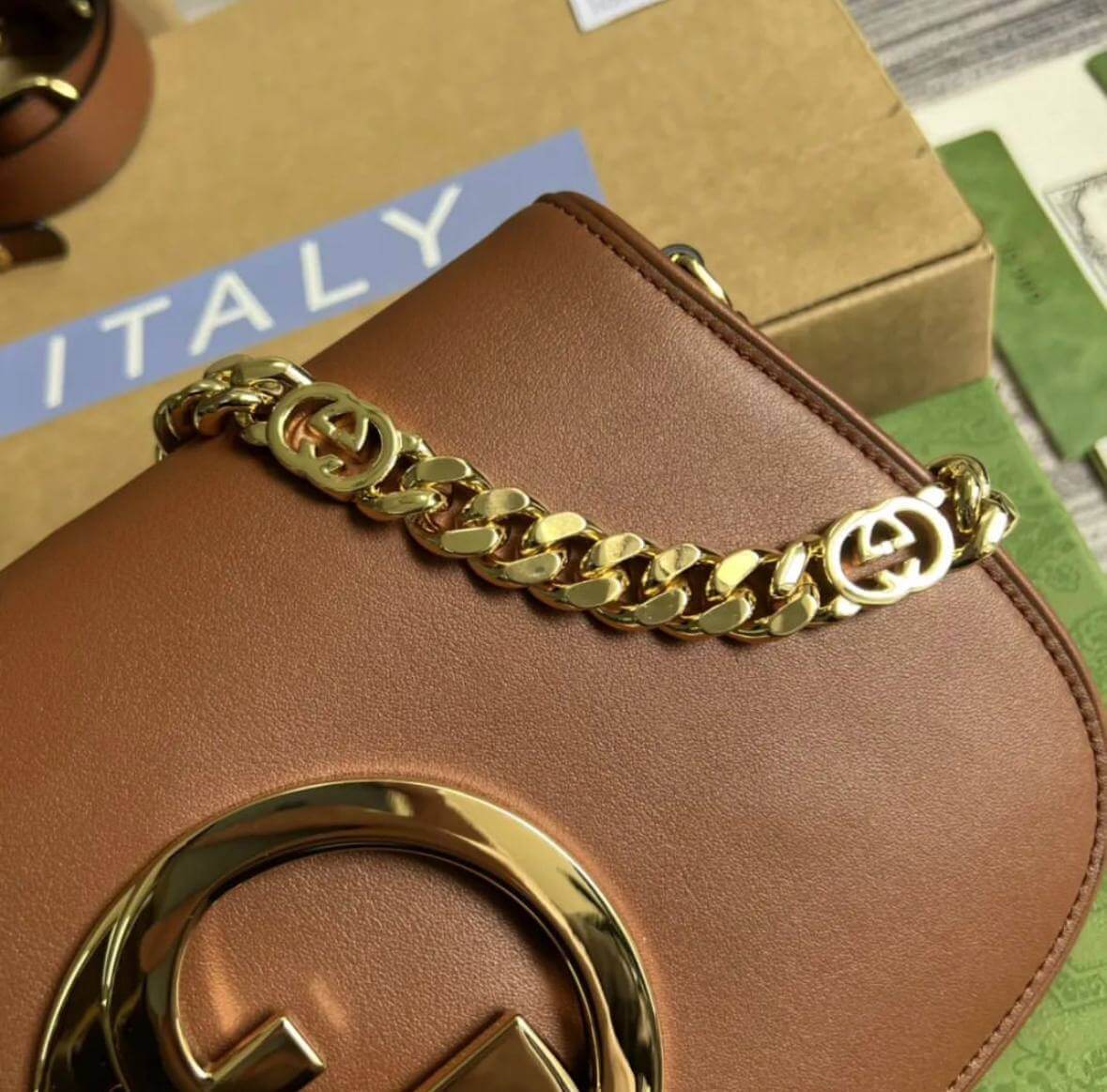 Gucci Blondie shoulder Bag Light brown