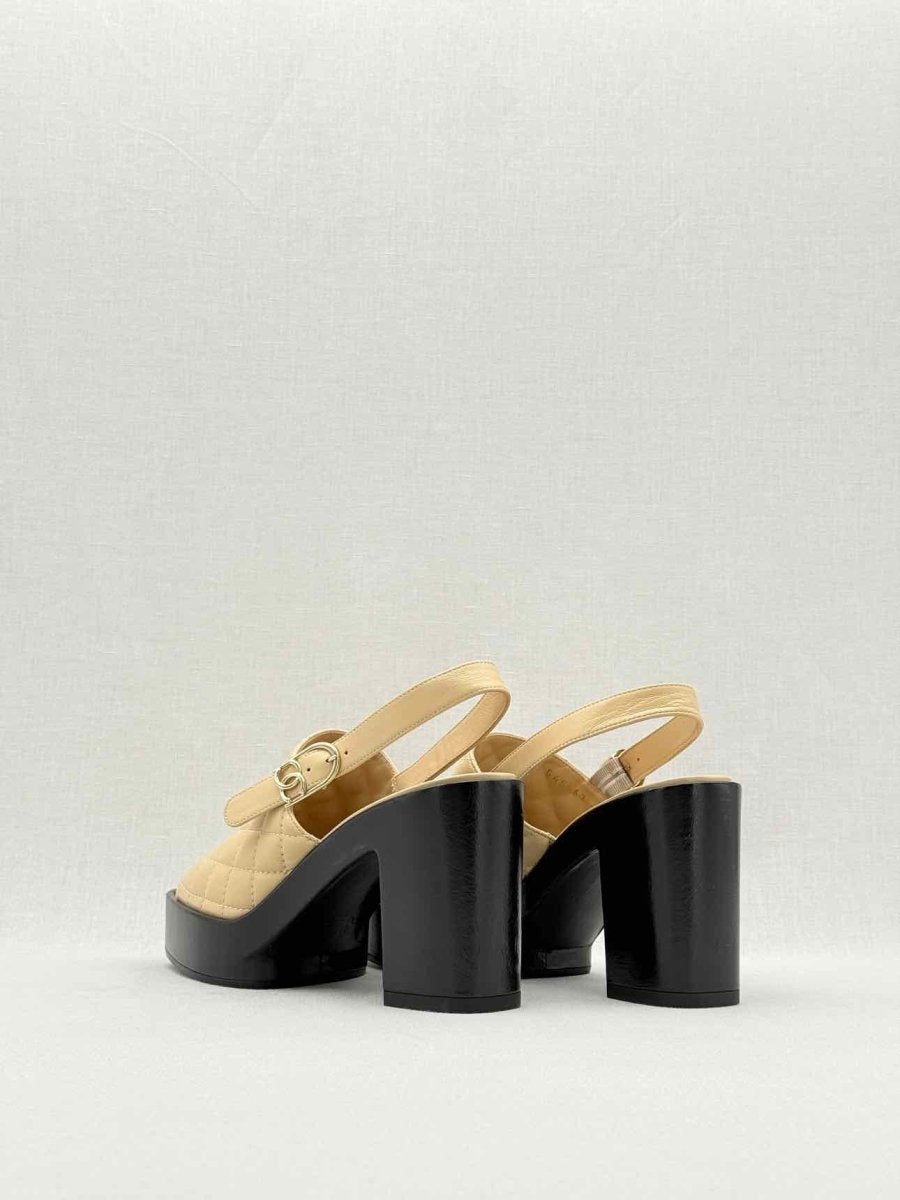 CHANEL Beige Quilted Size EU 38 Heeled Sandals