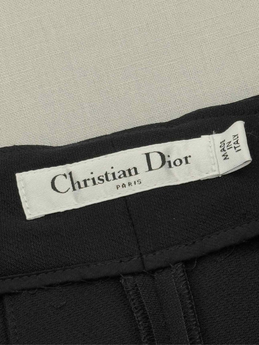 CHRISTIAN DIOR Black Pleated Size US 6 Shorts