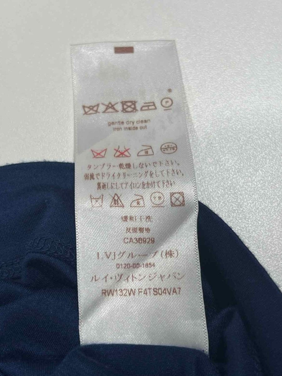 LOUIS VUITTON Loose Fit Blue Sequin Logo T-shirt