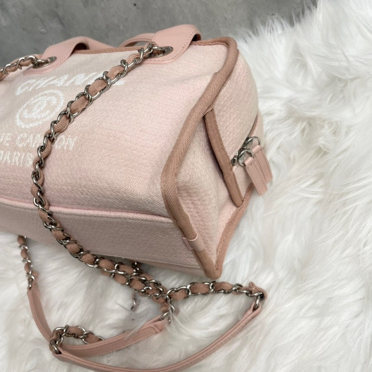 Chanel Bag Canves 27*18*12cm (Laser 20xxx)