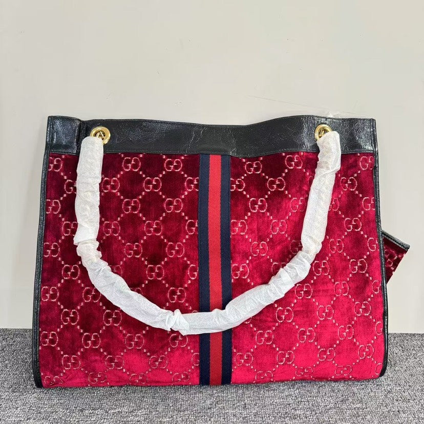 Gucci Rajah Tote Bag SJZ- in Red Velvet