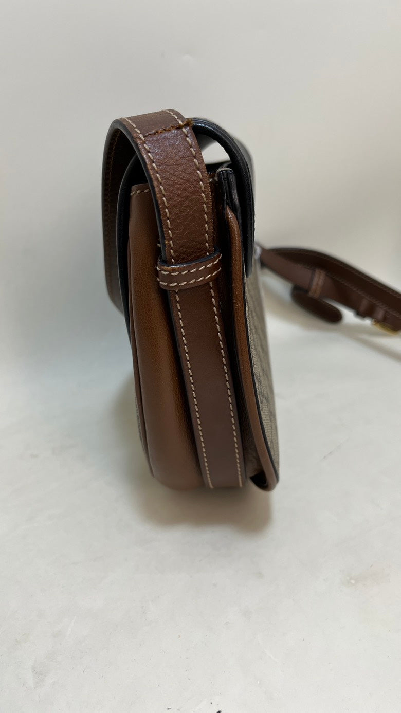 Gucci GG Supreme Canvas Black Saddle Bag