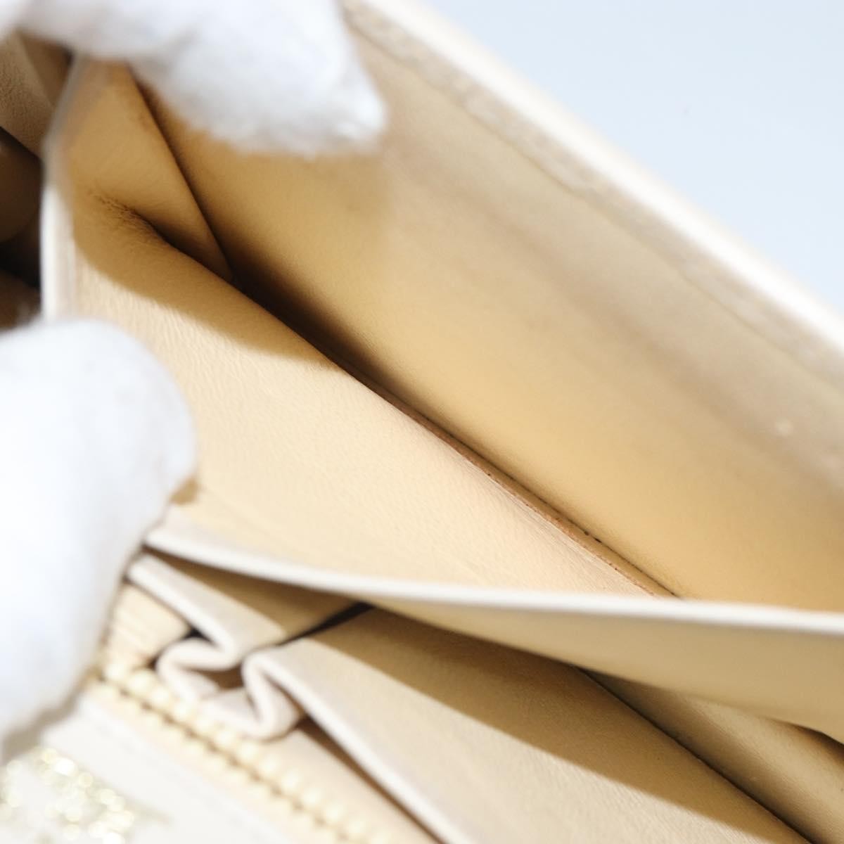 Gucci Clutch Bag Leather White Leather Clutche & Pouche Bag ( )