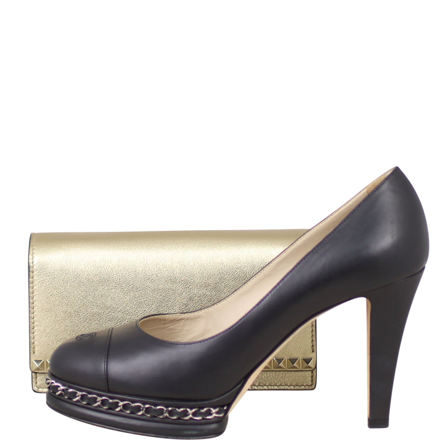 Valentino Rockstud No Limit Pouch With Chain