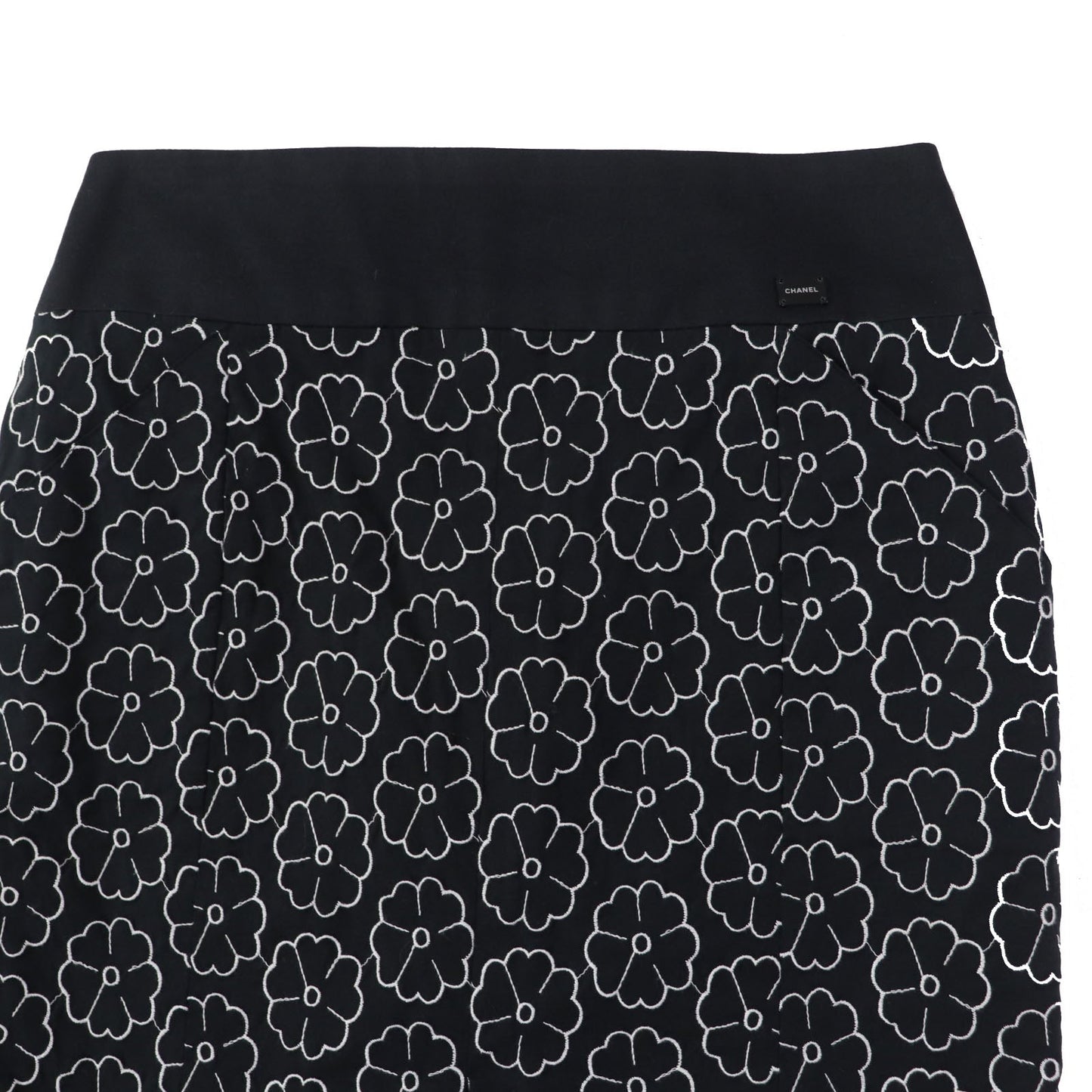 CHANEL skirt 04P P22950 Outer material: 78% cotton, Outer material: 17% nylon, Outer material: 5% elastane (polyurethane), Part: 100% cotton Black White Women 36