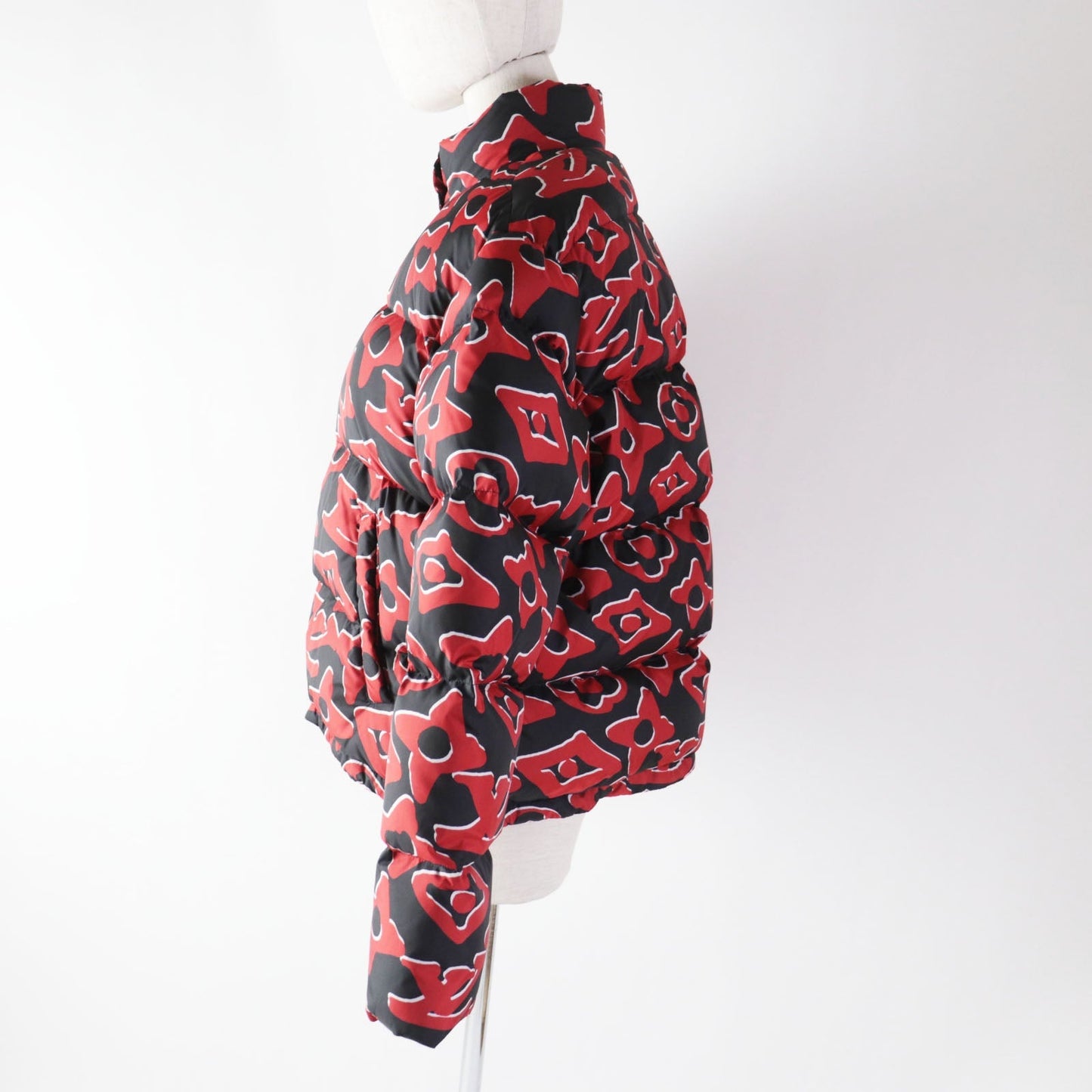 LOUIS VUITTON Down jacket Outer: 100% polyester, Lining: 53% rayon, Lining: 47% cupra, Filling: 90% down, Filling: 10% feather Red black Tufted monogram Women 38