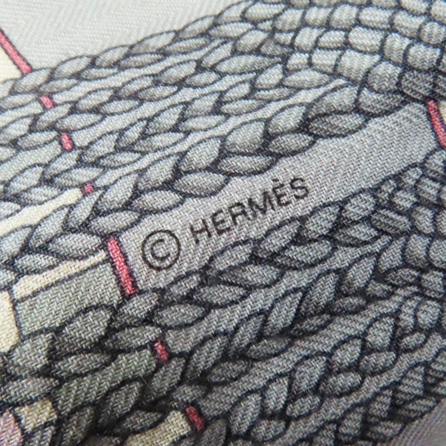 HERMES Stall SANGLES EN ZIGZAG ????????? cashmere Multi Carre140 Caregean