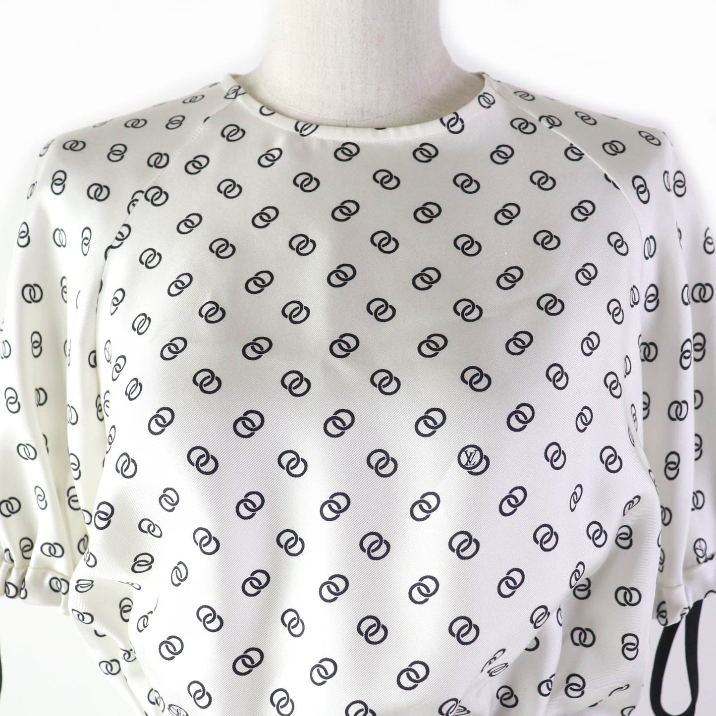 LOUIS VUITTON dress 1A9NYN Main: 100% silk, Lining: 100% silk, Part: 75% nylon, Part: 25% polyurethane White black Women 36