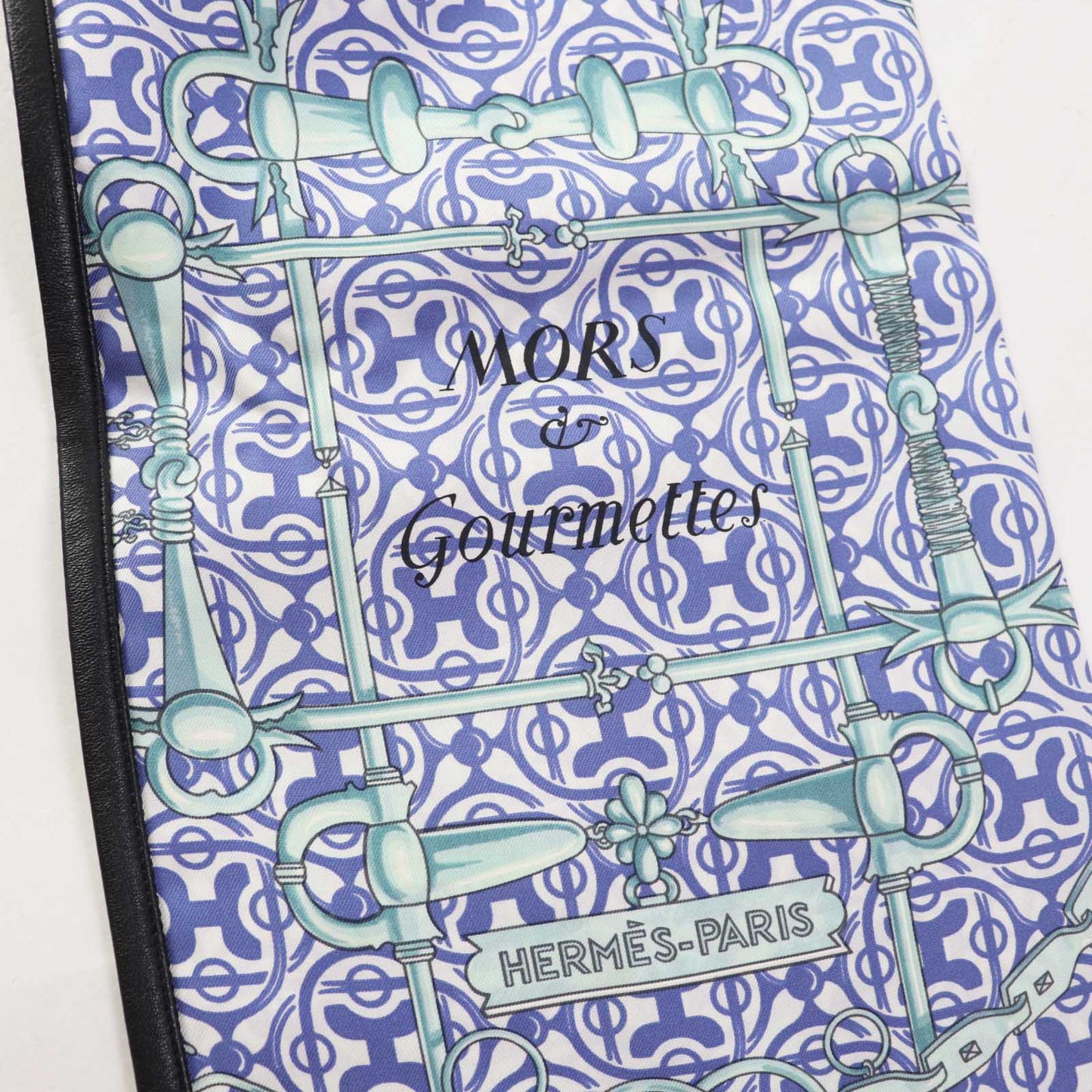 HERMES Stall Main: 100% silk, part: leather Blue type Mors et Gourmettes Bits and Chains Women  d