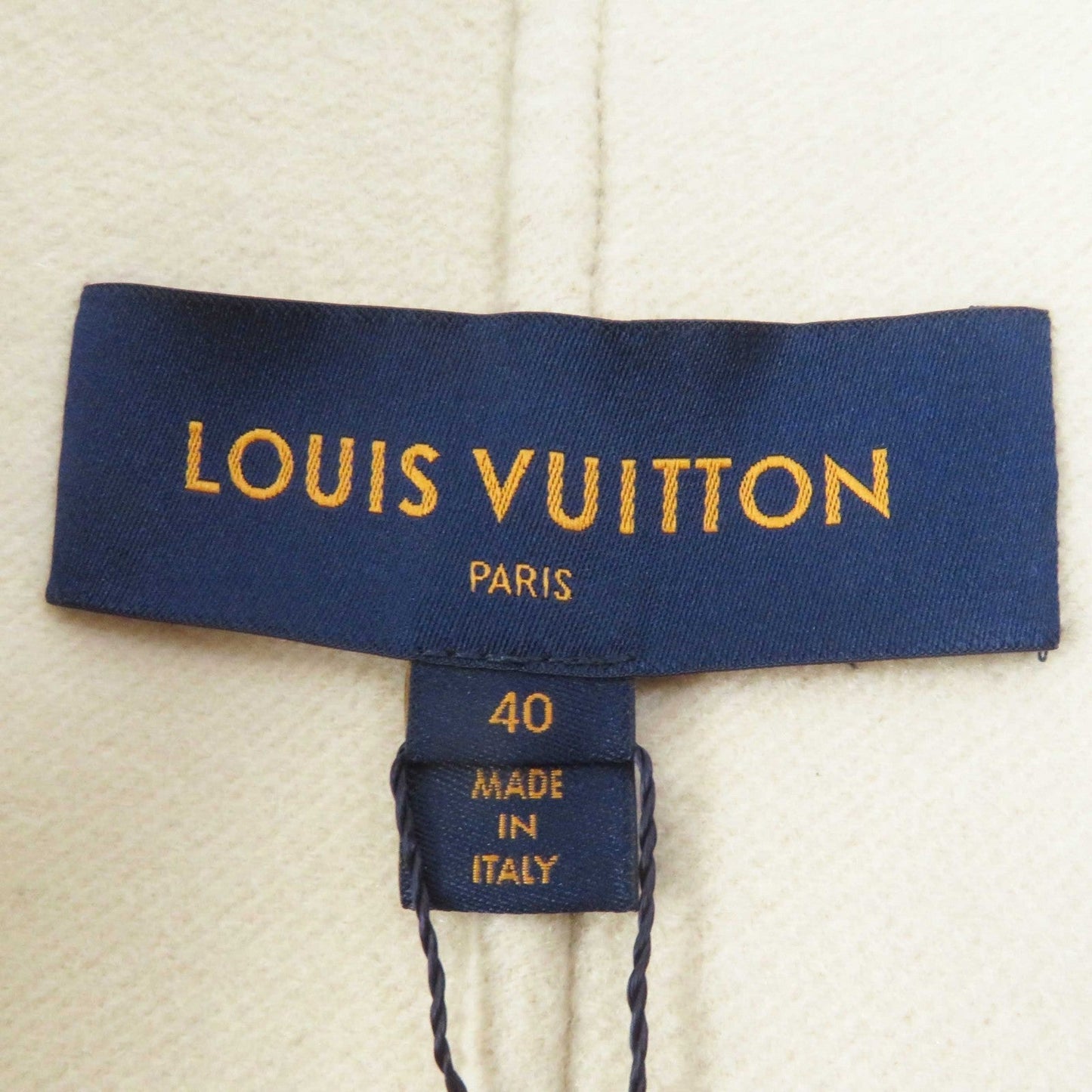 LOUIS VUITTON coat 1A4YSZ Outer: 100% cashmere, Lining: 50% rayon, Lining: 50% cupra, Part: 100% polyester, Part: lamb leather light beige Women 40  d