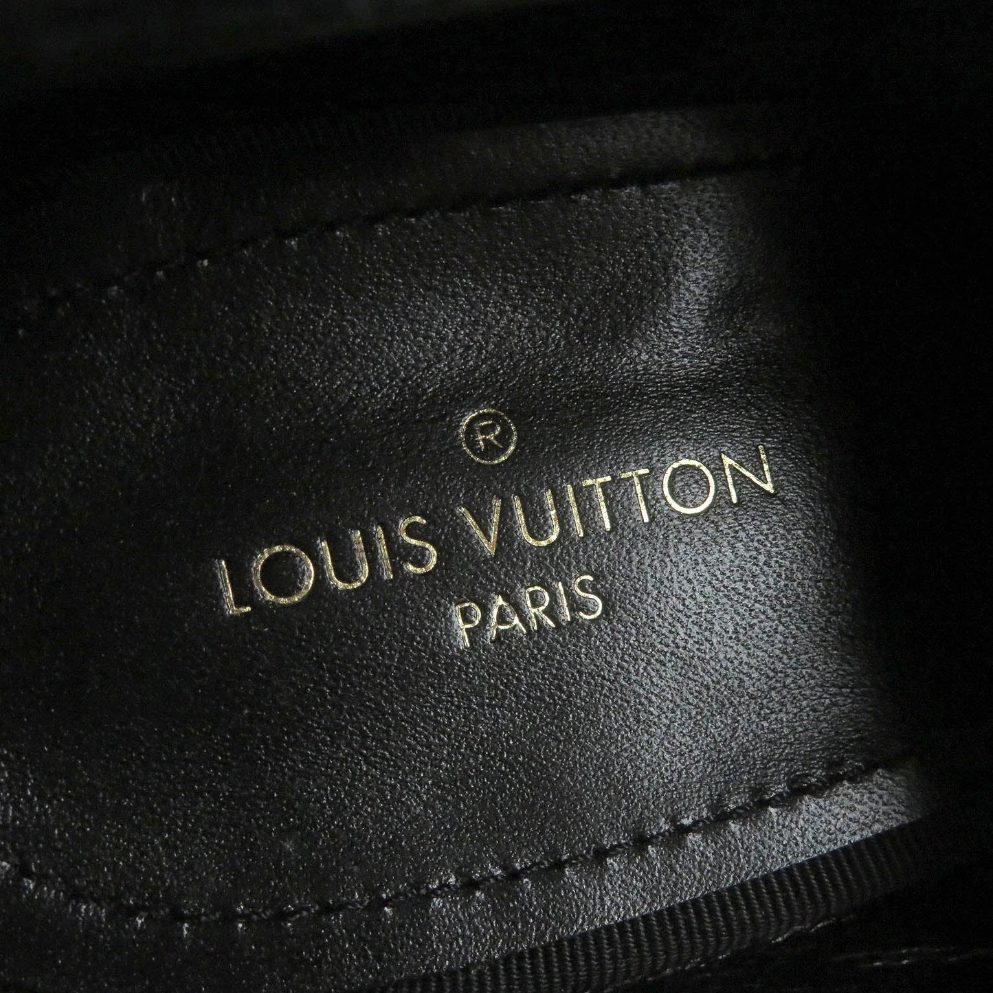 LOUIS VUITTON Dress shoes Main: Leather, Sequins black mens 7  d
