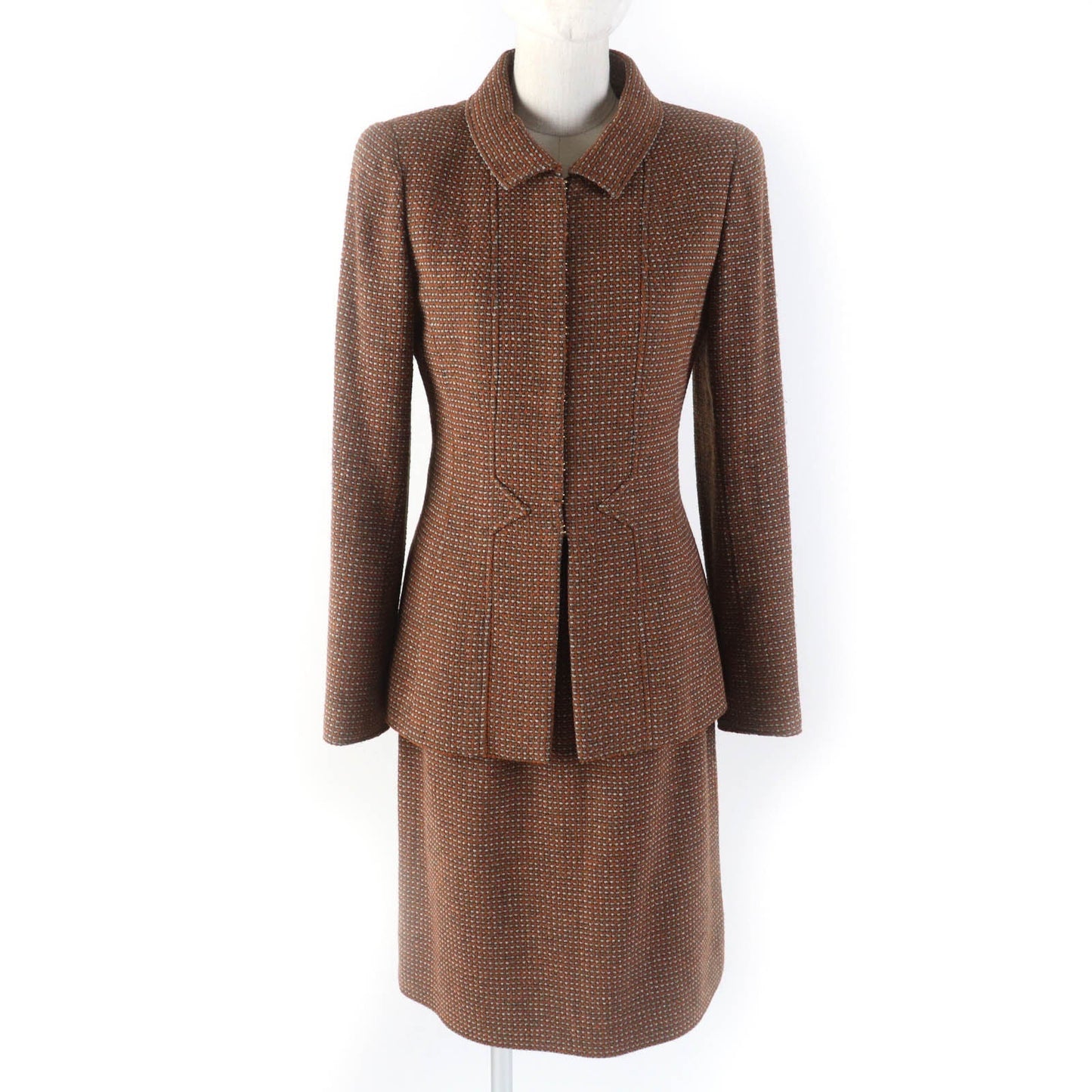 CHANEL setup P08097 96A Outer: 75% wool, Outer: 25% nylon, Lining: 95% silk, Lining: 5% polyurethane Brown type Women 38