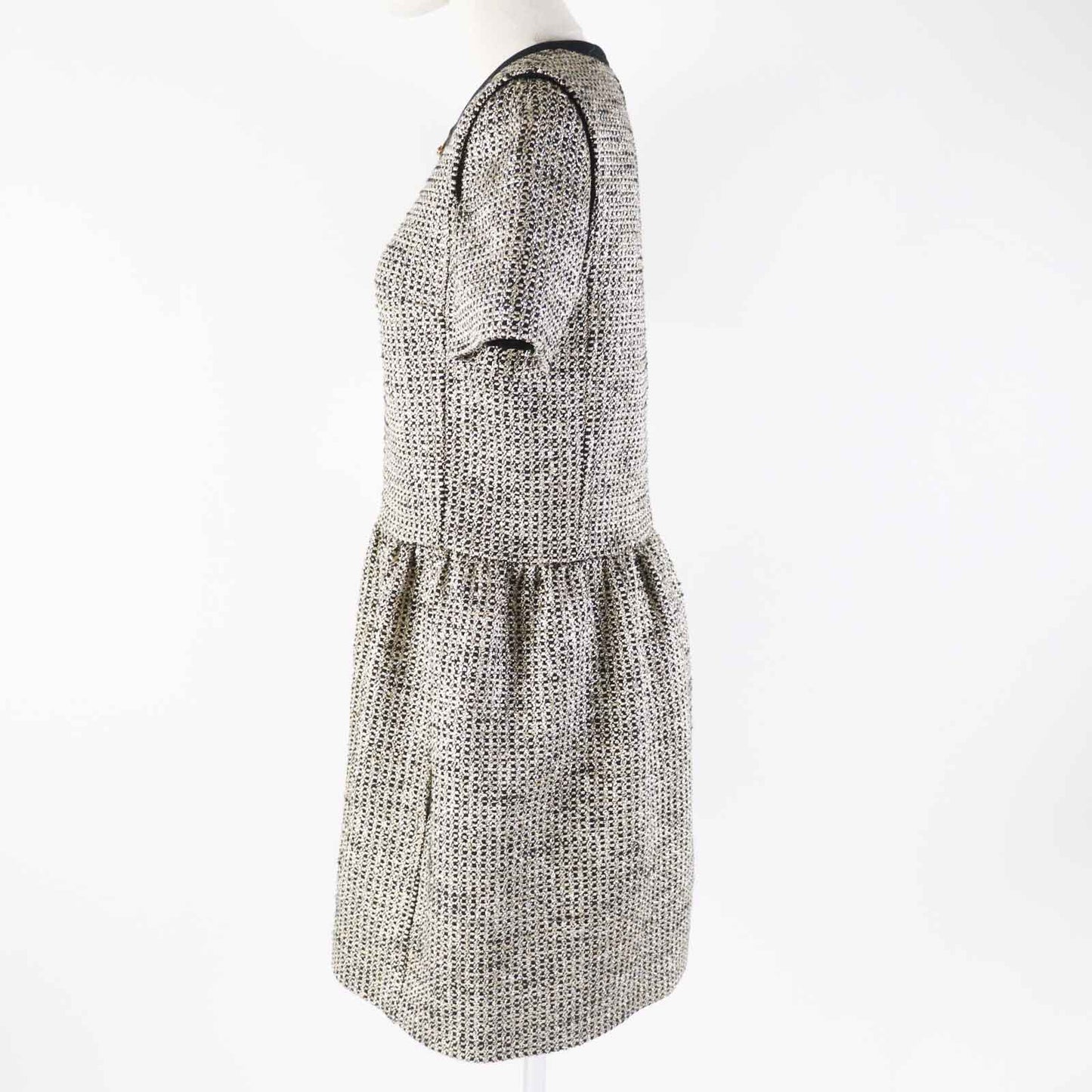 LOUIS VUITTON one piece 1AAYVW Outer material: 28% cotton, 26% rayon, 15% nylon, 8% polyester, 4% other Black gold Zip-up Lurex tweed dress Women 38