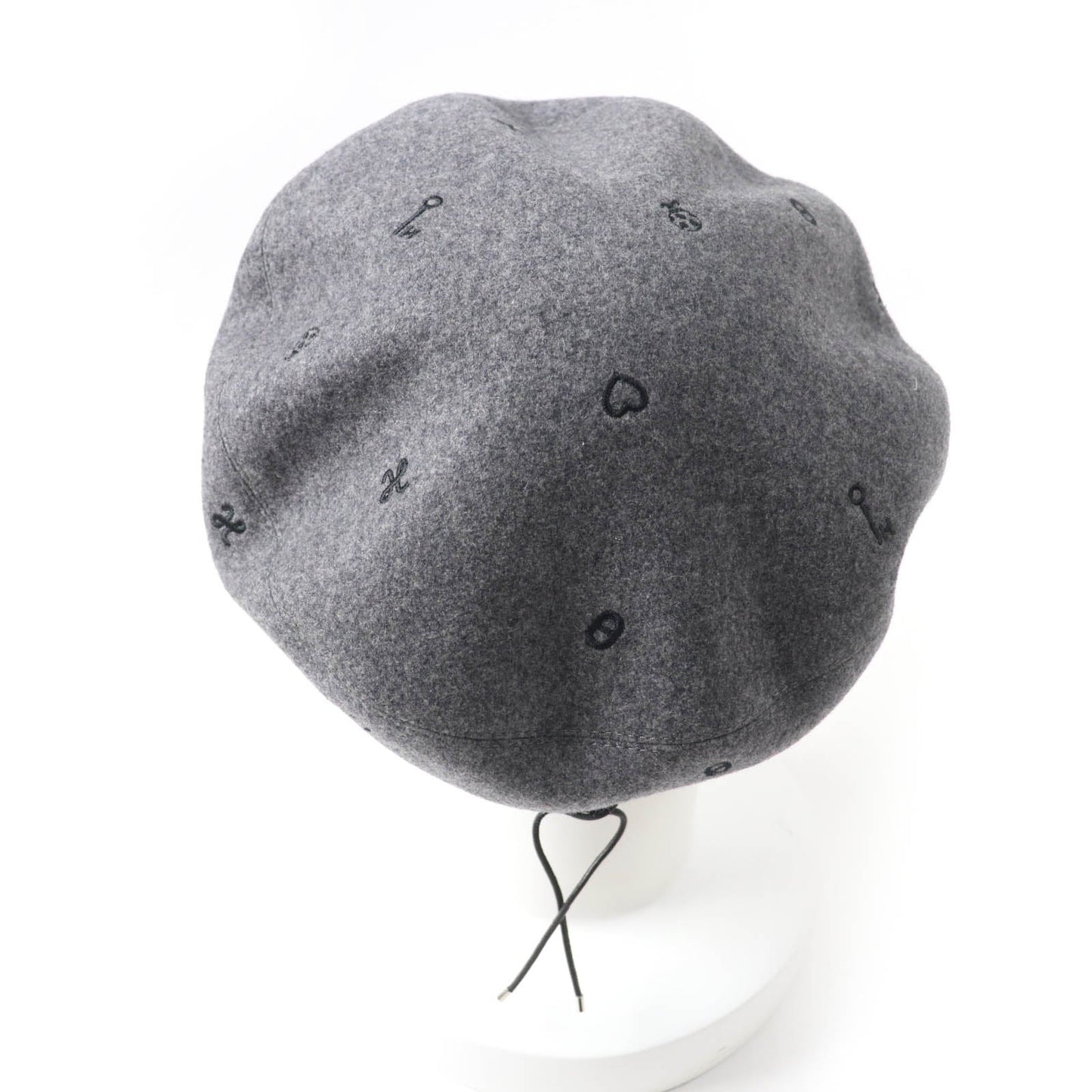 HERMES beret H212010N Outer: 100% cashmere, Part: Sheepskin, Part: 100% polyester, Lining: 65% rayon, Lining: 35% silk gray Women 57  d