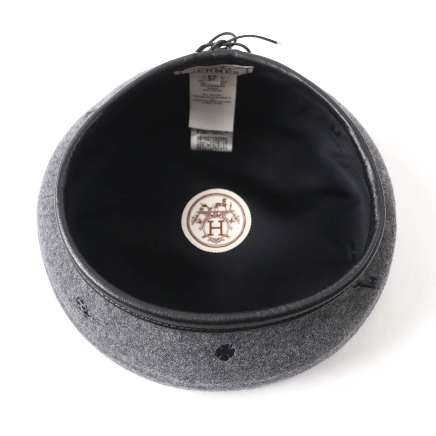HERMES beret H212010N Outer: 100% cashmere, Part: Sheepskin, Part: 100% polyester, Lining: 65% rayon, Lining: 35% silk gray Women 57  d