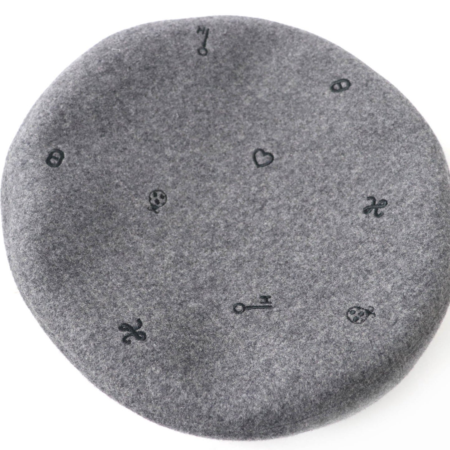 HERMES beret H212010N Outer: 100% cashmere, Part: Sheepskin, Part: 100% polyester, Lining: 65% rayon, Lining: 35% silk gray Women 57  d