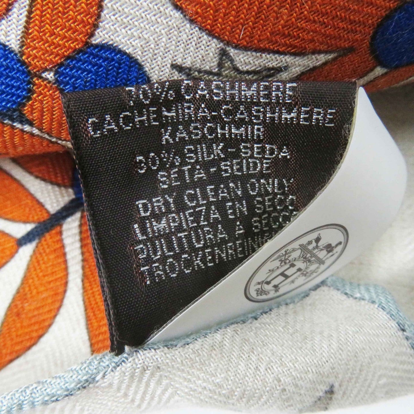 HERMES Stall Main: 70% cashmere, Main: 30% silk Terracotta White Carre140 Caregean Under the Charm of Orpheus Women  d