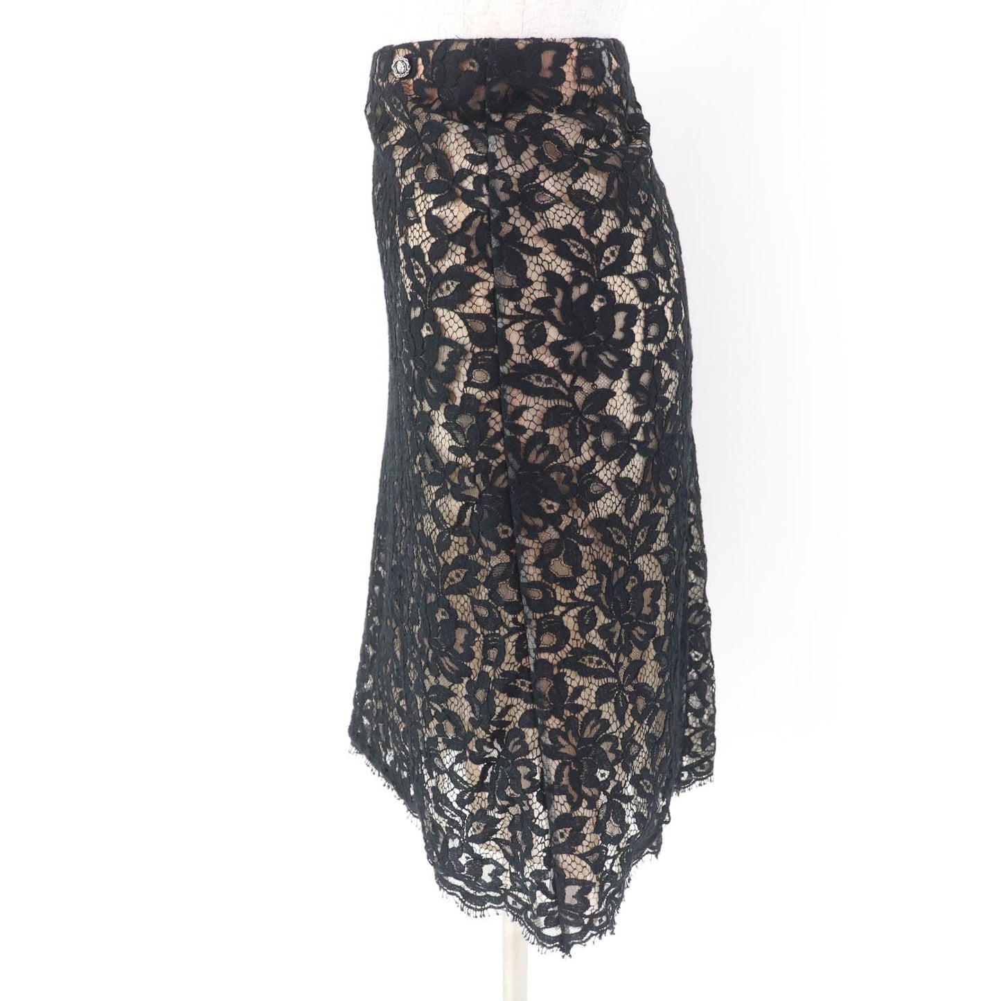 Chanel P64618V60643 Silk Lace Skirt