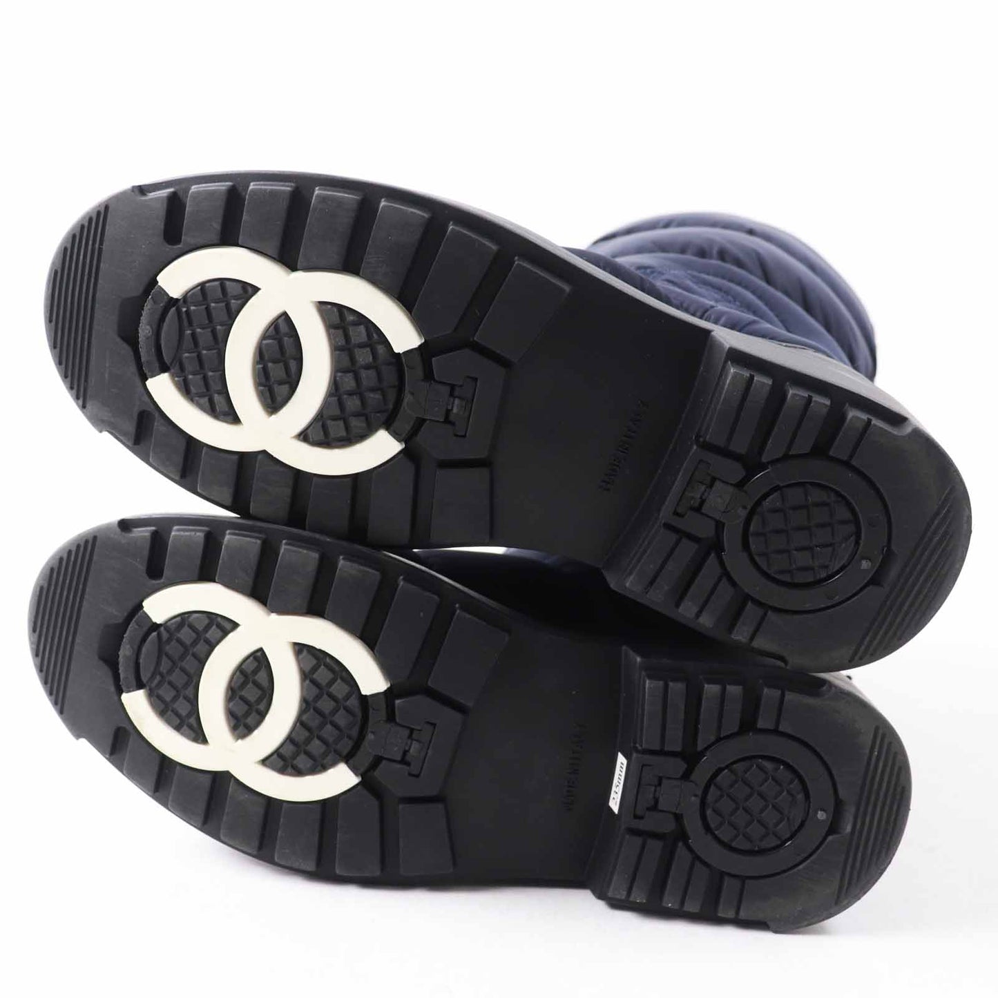 Chanel COCO Mark Snow Boots