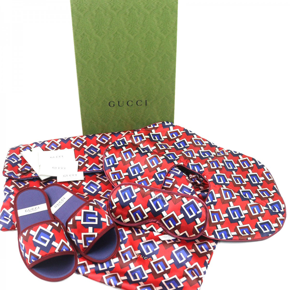 GUCCI Other miscellaneous goods Main: 100% silk Red Geometric G Print Travel Set Women(Unisex)