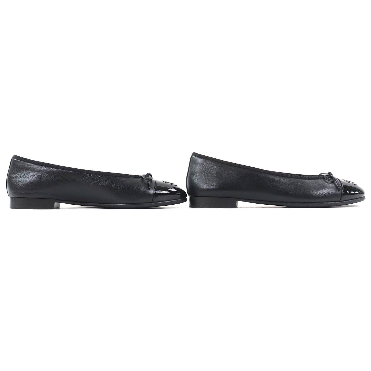 Chanel COCO Mark Ribbon Flat Shoes Calfskin Pumps