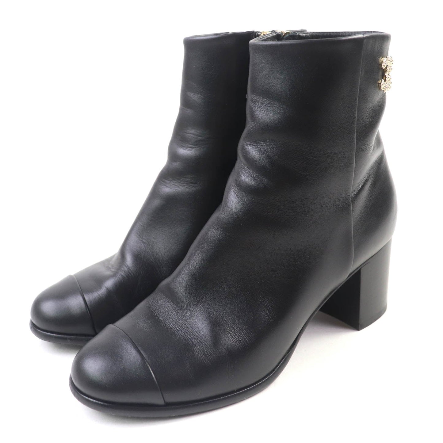 Chanel G36307 Leather Short Boots