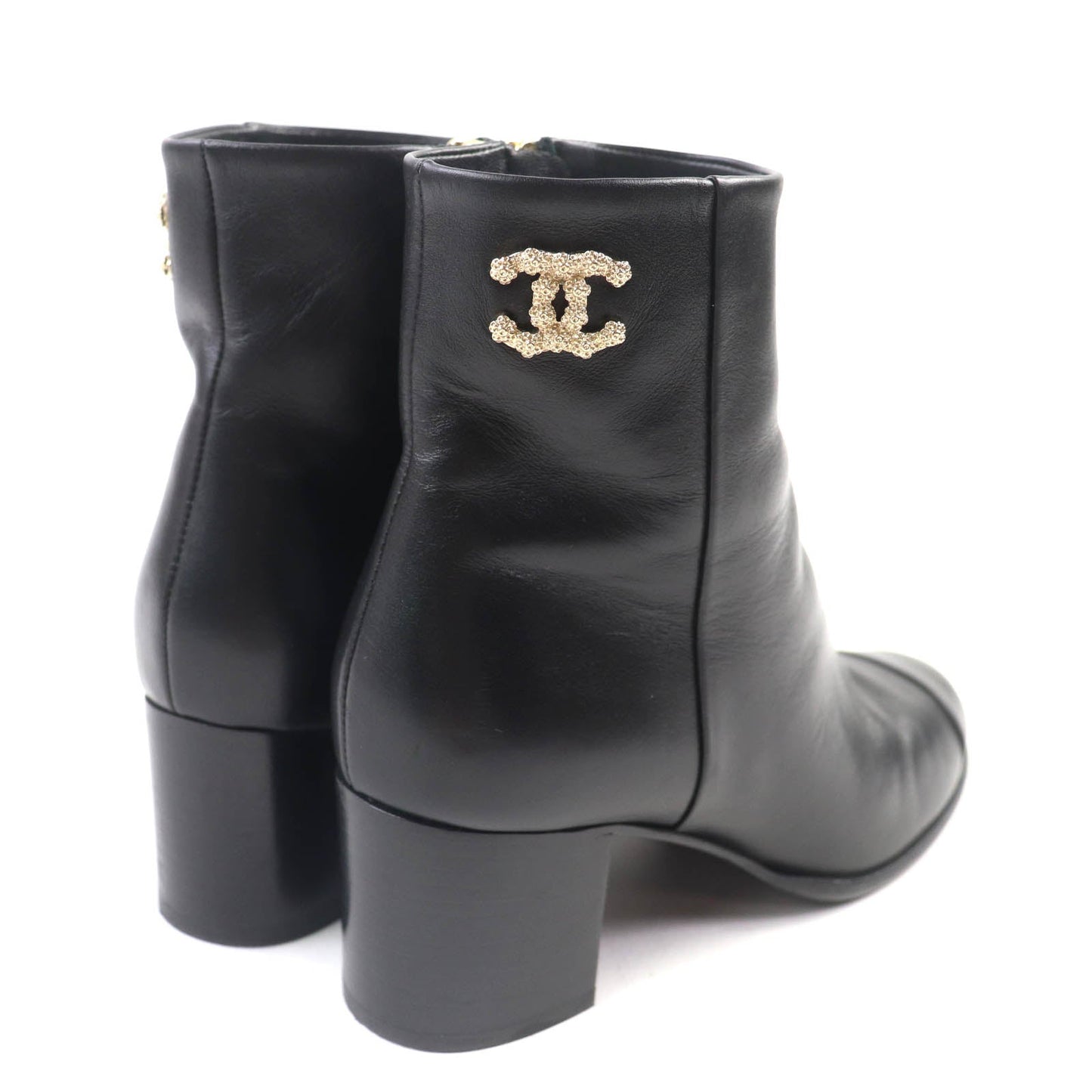 Chanel G36307 Leather Short Boots