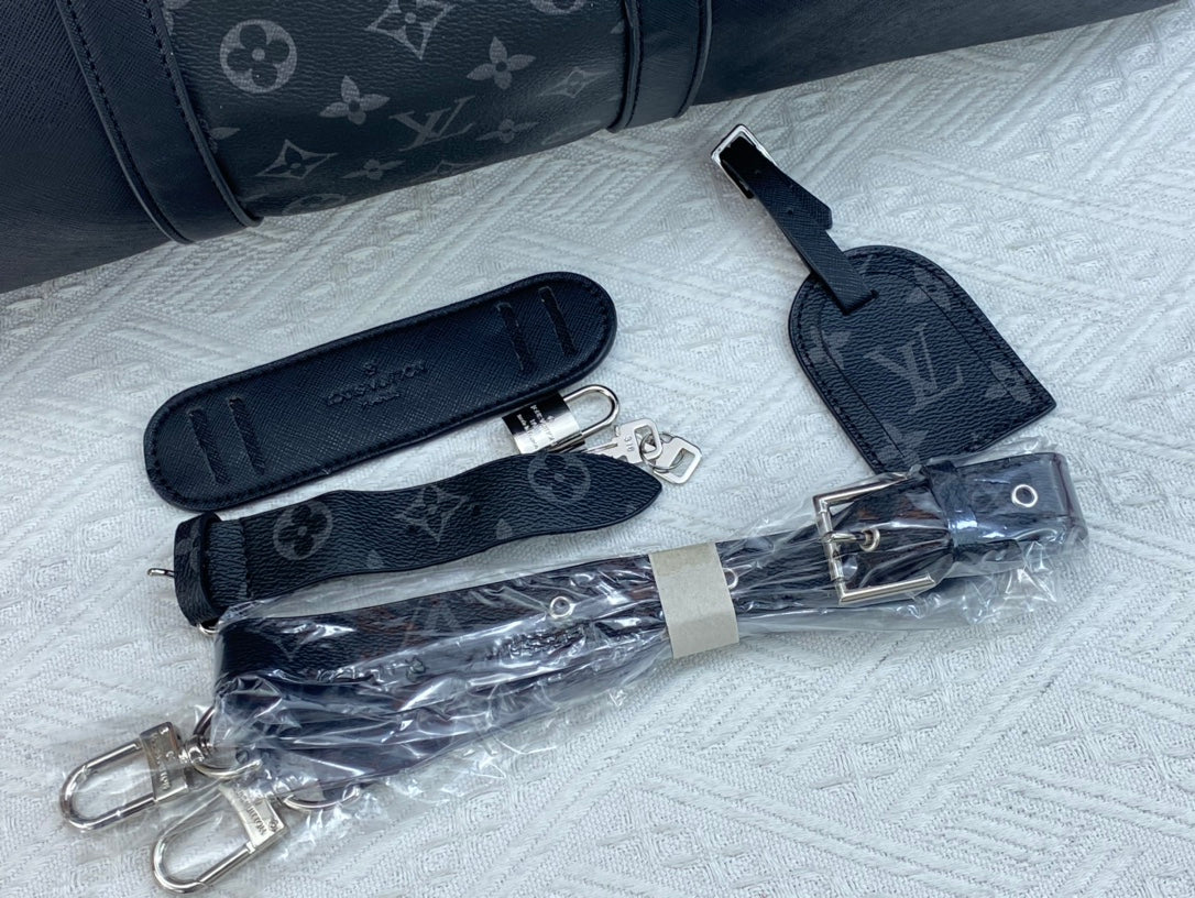 EN - New 1:1 rep  Bags LUV 669